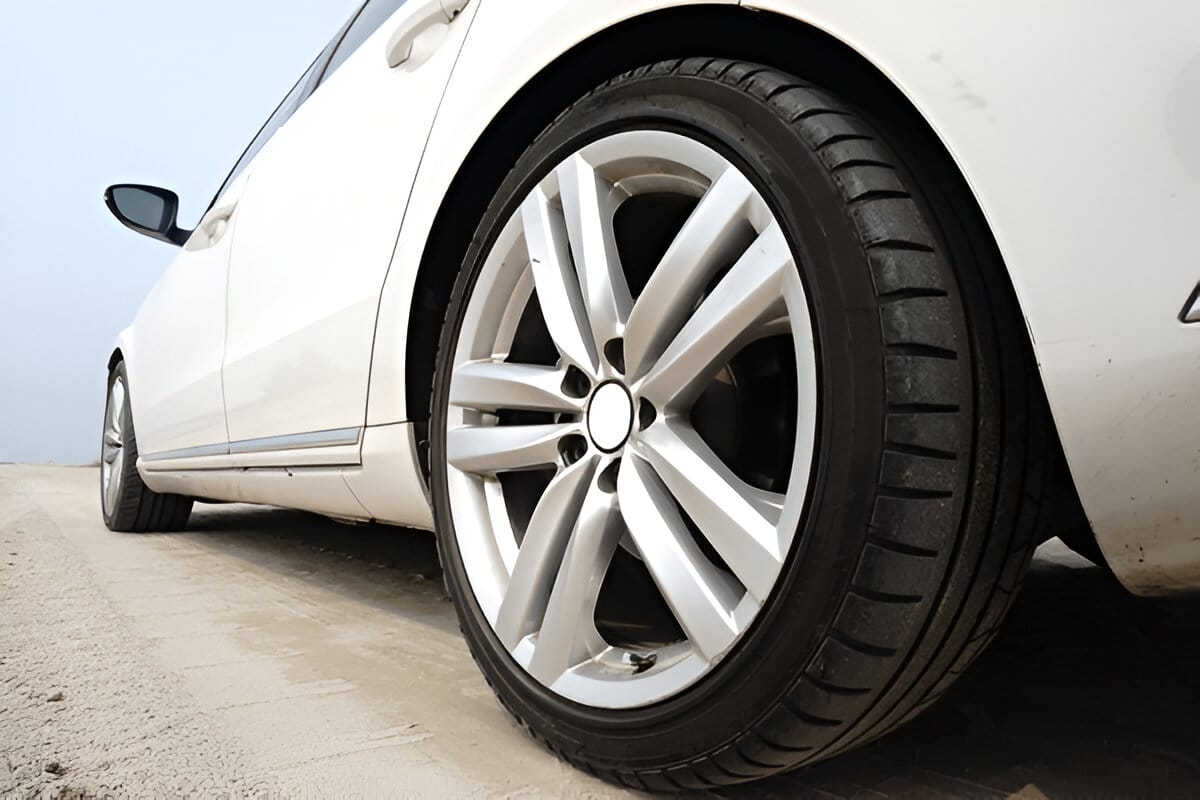 jjstyreservices-img (2) Car Tyre Pressure Monitoring